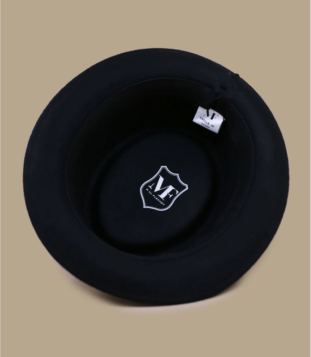 Amalric Noir 7 Amalric Noir – Image 5