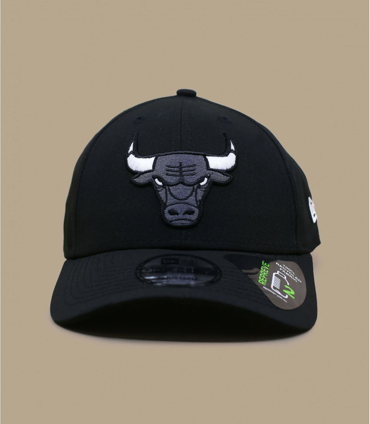 NEW ERA Casquette Monochrome 940 Bulls Black 3 NEW ERA Casquette Monochrome 940 Bulls Black