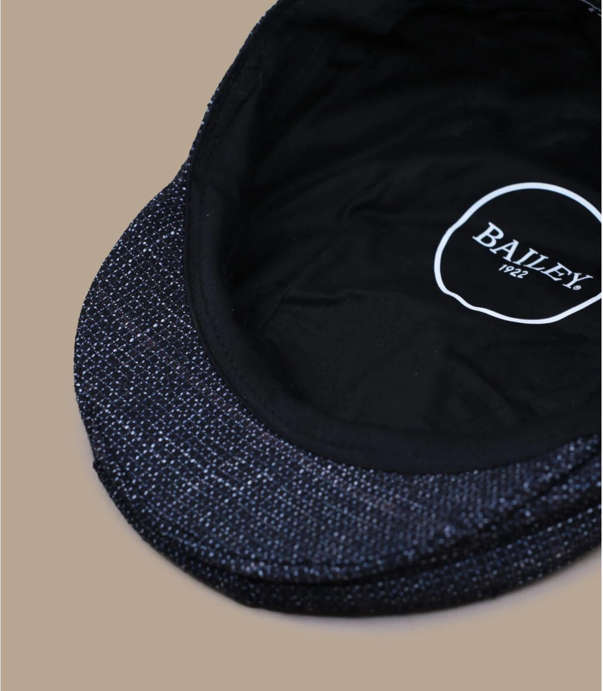 Bailey Derin Black 6 Bailey Derin Black – Image 4