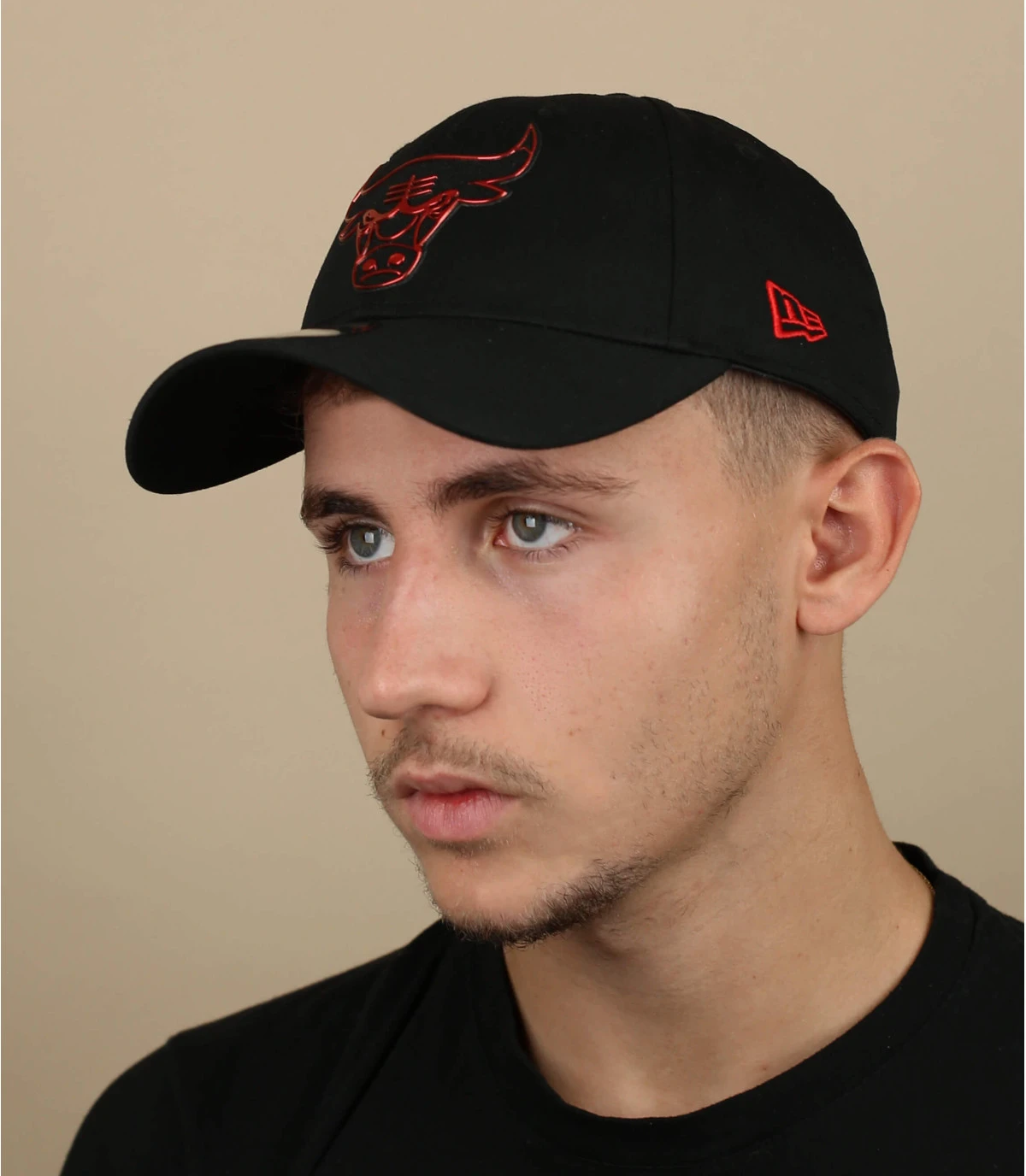 NEW ERA Foil Logo 940 Bulls Black 3 NEW ERA Foil Logo 940 Bulls Black