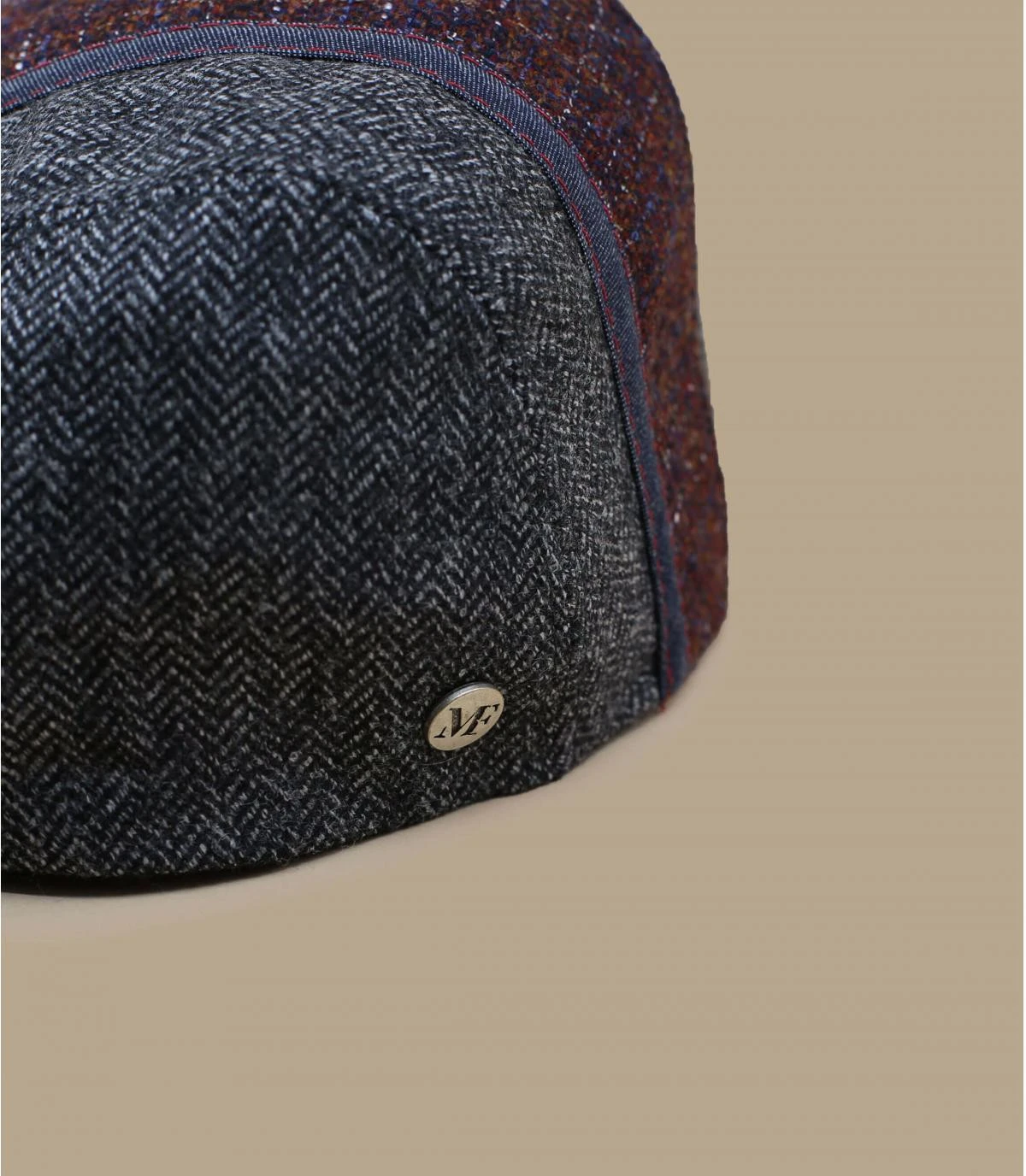 Sandro Gris 4 Sandro Gris – Image 2