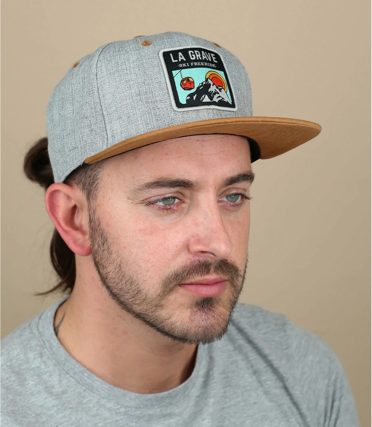 Snapback La Grave Grey Suede 3 Snapback La Grave Grey Suede