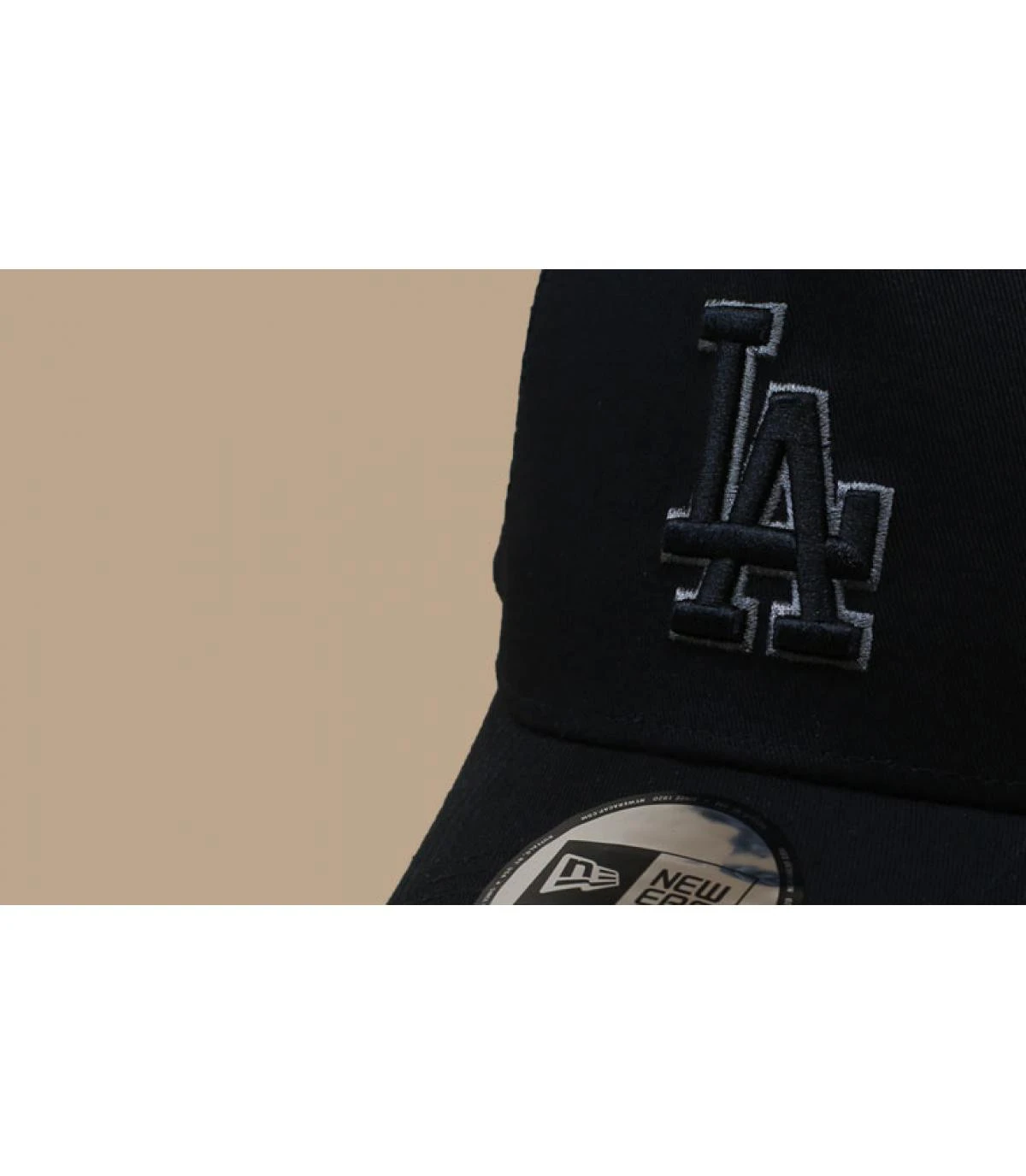 NEW ERA Trucker BOB LA 5 NEW ERA Trucker BOB LA – Image 3