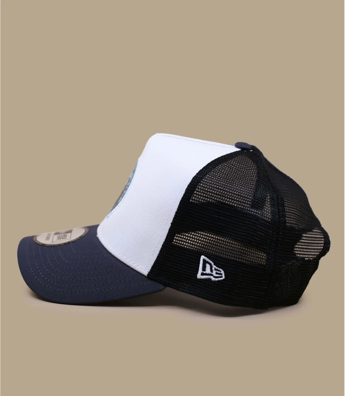 NEW ERA Trucker Food Location 6 NEW ERA Trucker Food Location – Image 4