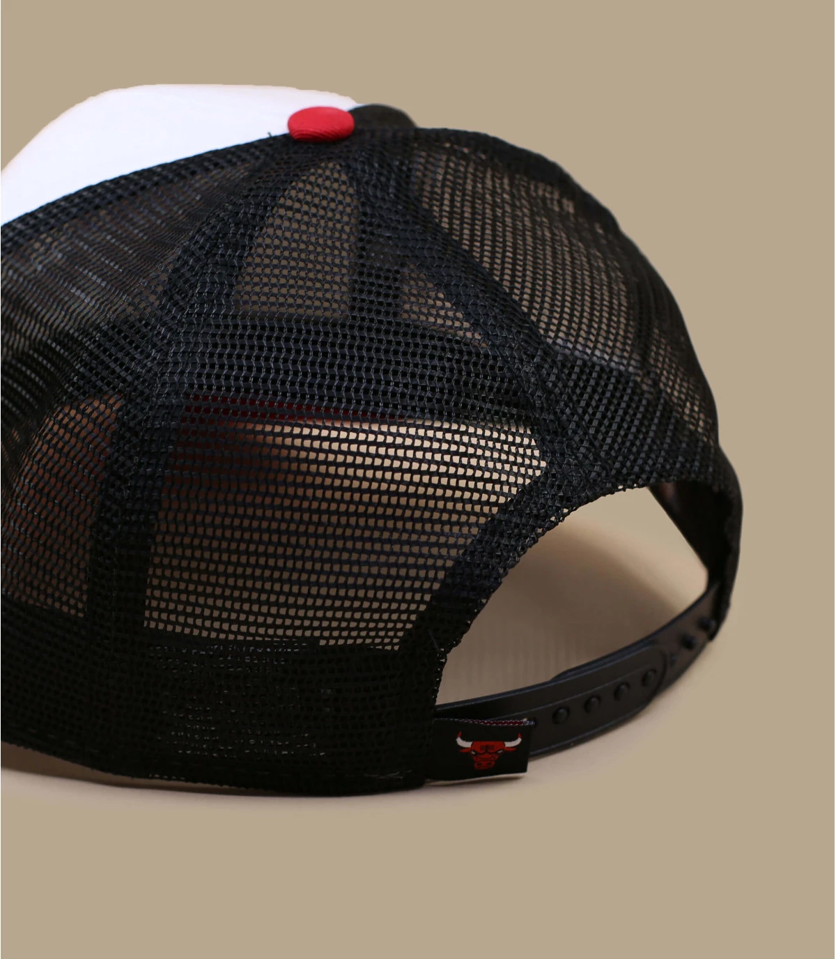 NEW ERA Trucker Nba Color Block Bulls 7 NEW ERA Trucker Nba Color Block Bulls – Image 5