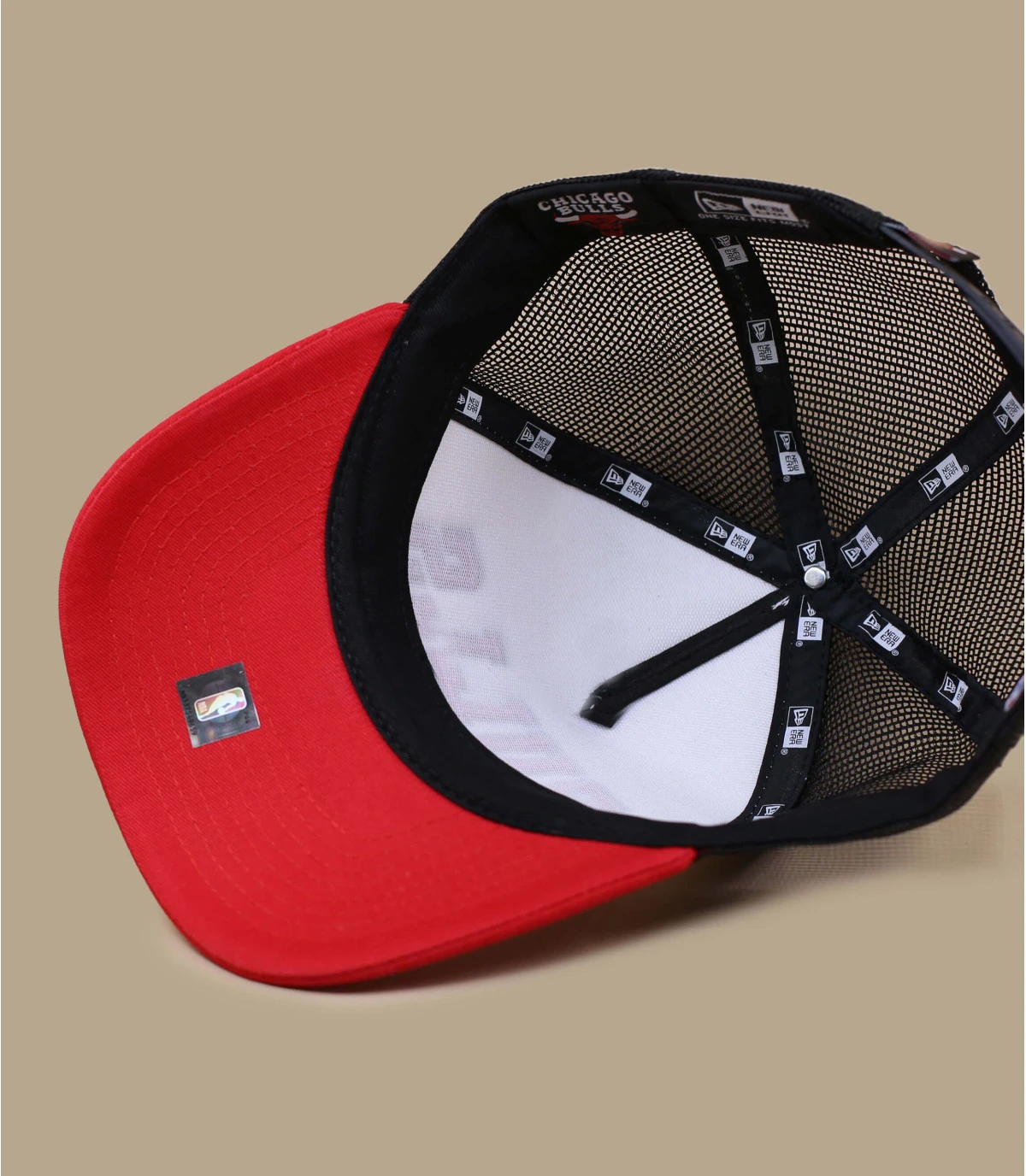 NEW ERA Trucker Nba Color Block Bulls 8 NEW ERA Trucker Nba Color Block Bulls – Image 6